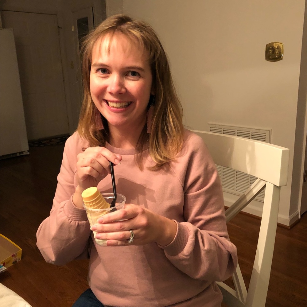 Meet your Posher, Crystal